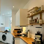 Appartement Minimalist Flat In Authentic Nordvest