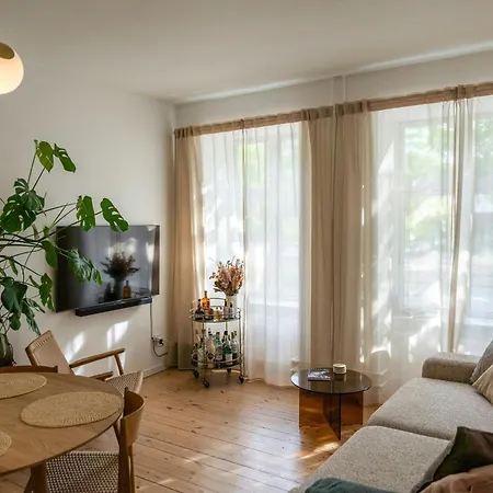 Minimalist Flat In Authentic Nordvest Kodaň